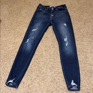 Hi-Rise Button Jegging